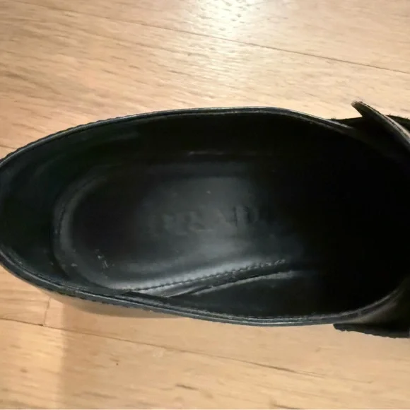 Prada Women’s Black Loafers Size 38 - Picture 8 of 11